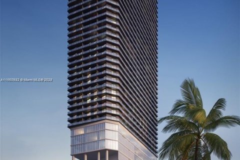 Hotel en venta en Miami, Florida, 1 dormitorio, 39.95 m2 № 1095425 - foto 1