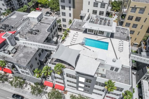 Copropriété à vendre à Fort Lauderdale, Floride: 2 chambres, 194.91 m2 № 1103156 - photo 6