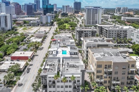 Condo in Fort Lauderdale, Florida, 2 bedrooms  № 1103156 - photo 4