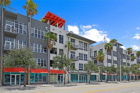 Condo in Fort Lauderdale, Florida, 2 bedrooms  № 1103156 - photo 19