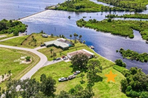 Terreno en venta en Punta Gorda, Florida № 1381232 - foto 7