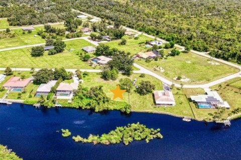 Terreno en venta en Punta Gorda, Florida № 1381232 - foto 8