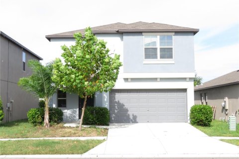 House in Sun City Center, Florida 5 bedrooms, 210.33 sq.m. № 1381233 - photo 1