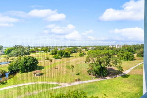 Condo in Pompano Beach, Florida, 2 bedrooms  № 1172850 - photo 5