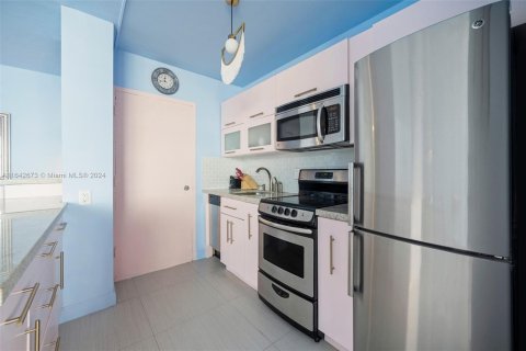 Condominio en venta en Miami Beach, Florida, 1 dormitorio, 68.75 m2 № 1321436 - foto 6