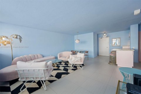 Condominio en venta en Miami Beach, Florida, 1 dormitorio, 68.75 m2 № 1321436 - foto 7