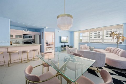 Condominio en venta en Miami Beach, Florida, 1 dormitorio, 68.75 m2 № 1321436 - foto 5