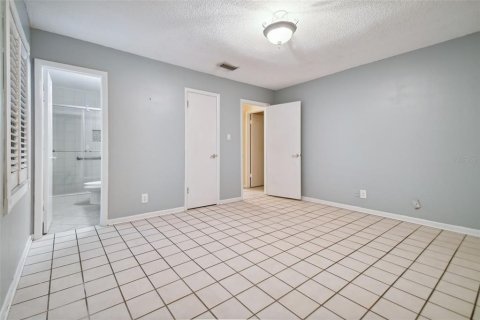 Villa ou maison à vendre à Tampa, Floride: 3 chambres, 192.77 m2 № 1349883 - photo 17