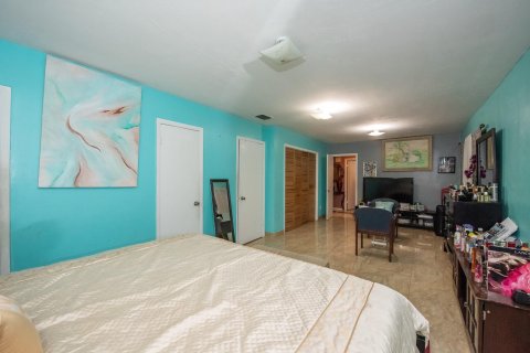 Casa en venta en West Park, Florida, 3 dormitorios, 183.85 m2 № 1004940 - foto 22