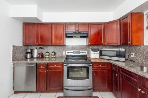 Casa en venta en West Park, Florida, 3 dormitorios, 183.85 m2 № 1004940 - foto 30