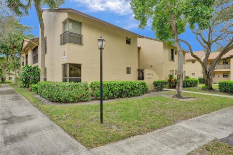 Copropriété à vendre à Coconut Creek, Floride: 3 chambres, 103.59 m2 № 1004464 - photo 5