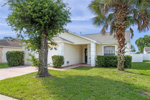 Villa ou maison à vendre à Kissimmee, Floride: 4 chambres, 148.74 m2 № 1343721 - photo 5