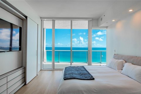 Copropriété à vendre à Miami Beach, Floride: 5 chambres, 406.73 m2 № 944378 - photo 17