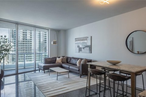 Condo in Miami, Florida, 1 bedroom  № 1358452 - photo 9