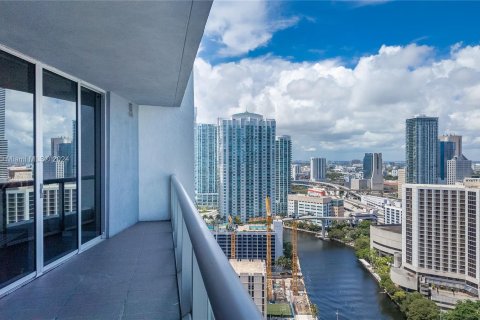 Copropriété à vendre à Miami, Floride: 1 chambre, 74.14 m2 № 1358452 - photo 6