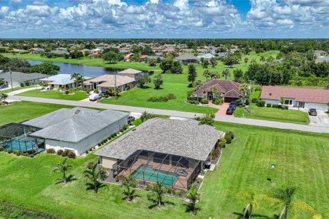 Villa ou maison à vendre à Punta Gorda, Floride: 3 chambres, 210.33 m2 № 1342593 - photo 29