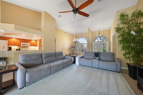 Villa ou maison à vendre à Punta Gorda, Floride: 3 chambres, 210.33 m2 № 1342593 - photo 3