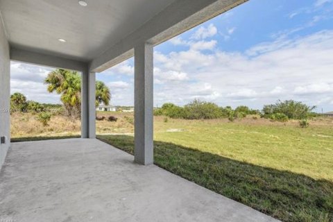 Villa ou maison à vendre à LaBelle, Floride: 4 chambres, 154.4 m2 № 1181189 - photo 19