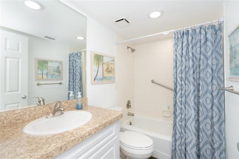 Condo in Placida, Florida, 2 bedrooms  № 1013187 - photo 22