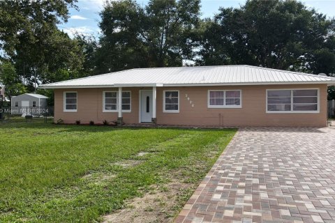 House in Sebring, Florida 3 bedrooms № 1332151 - photo 1