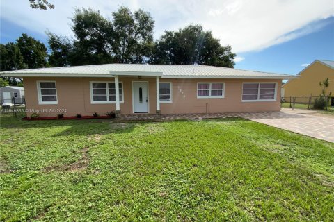 House in Sebring, Florida 3 bedrooms № 1332151 - photo 30