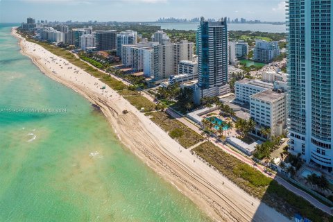 Copropriété à vendre à Miami Beach, Floride: 39.95 m2 № 949513 - photo 22