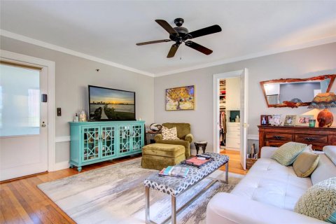 Condo in Saint Petersburg, Florida, 1 bedroom  № 1347062 - photo 7