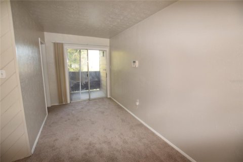 Condo in Orlando, Florida, 1 bedroom  № 1349067 - photo 15