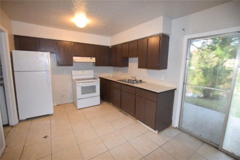 Condo in Orlando, Florida, 1 bedroom  № 1349067 - photo 11