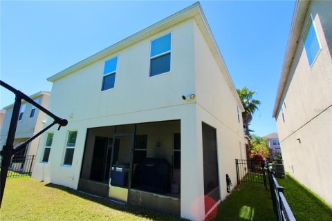 Casa en venta en Kissimmee, Florida, 3 dormitorios, 217.21 m2 № 1349068 - foto 3