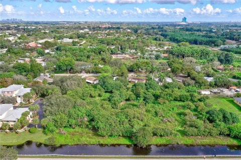 Terreno en venta en Davie, Florida № 1384128 - foto 10