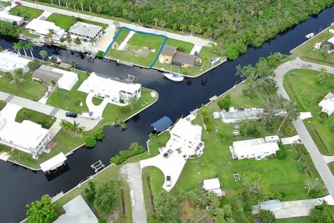 Land in Port Charlotte, Florida № 649590 - photo 2