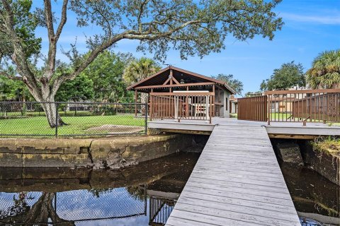 Villa ou maison à vendre à New Port Richey, Floride: 2 chambres, 132.76 m2 № 1352831 - photo 7