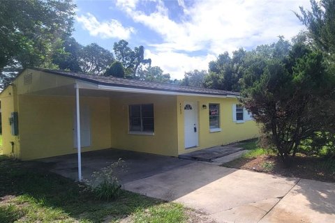 House in Orlando, Florida 3 bedrooms, 111.48 sq.m. № 1353520 - photo 3