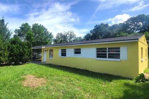 House in Orlando, Florida 3 bedrooms, 111.48 sq.m. № 1353520 - photo 4