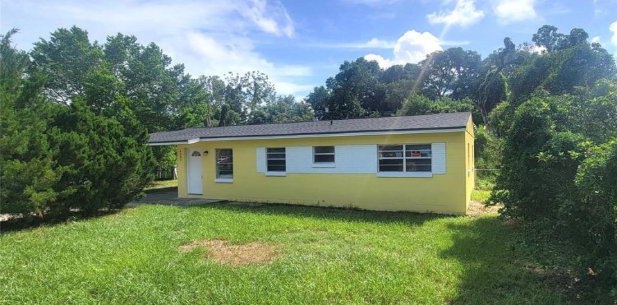 House in Orlando, Florida 3 bedrooms, 111.48 sq.m. № 1353520