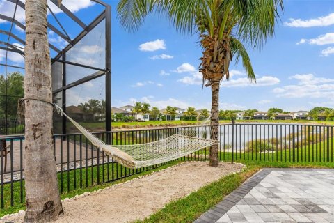 Villa ou maison à vendre à Naples, Floride: 5 chambres, 325.9 m2 № 1352373 - photo 6