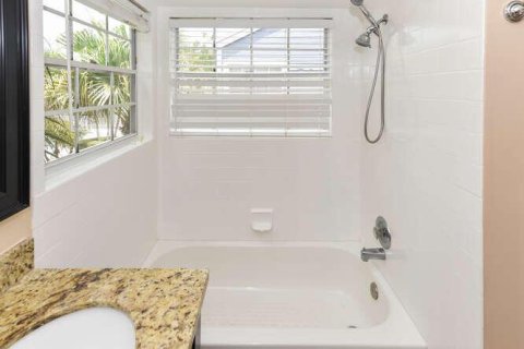Adosado en venta en Boca Raton, Florida, 3 dormitorios, 123.56 m2 № 1117818 - foto 9