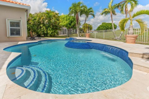 Villa ou maison à vendre à Lake Worth, Floride: 4 chambres, 221.29 m2 № 1228775 - photo 5