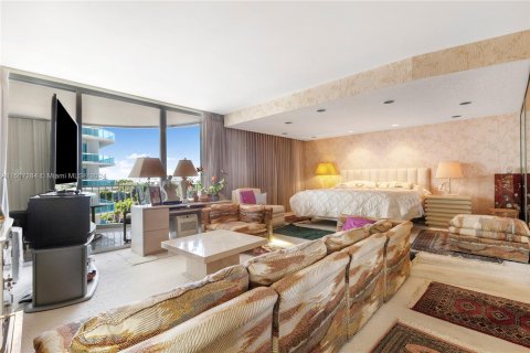 Condo in Bal Harbour, Florida, 3 bedrooms  № 925047 - photo 11