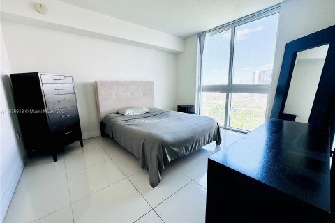 Condominio en venta en Miami, Florida, 2 dormitorios, 82.5 m2 № 1401416 - foto 10