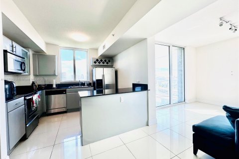 Condominio en venta en Miami, Florida, 2 dormitorios, 82.5 m2 № 1401416 - foto 6