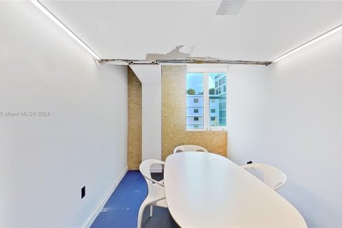 Copropriété à vendre à Miami, Floride: 4 chambres, 135.92 m2 № 1401454 - photo 3