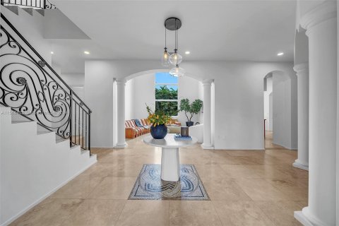 Villa ou maison à vendre à Palmetto Bay, Floride: 6 chambres, 446.21 m2 № 1117374 - photo 5