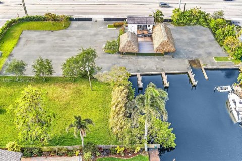 Immobilier commercial à vendre à Dania Beach, Floride № 1117373 - photo 11