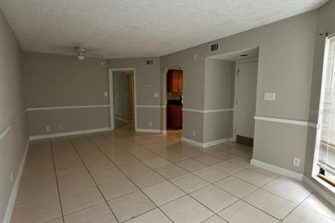 Condominio en venta en Orlando, Florida, 1 dormitorio, 67.73 m2 № 702331 - foto 4