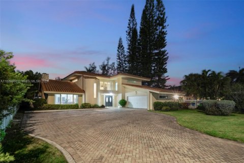 Villa ou maison à vendre à Golden Beach, Floride: 4 chambres, 364.18 m2 № 1181594 - photo 22