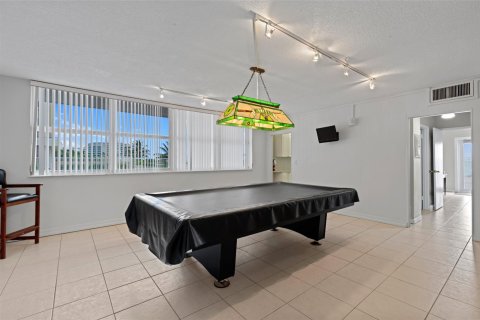 Copropriété à vendre à Boca Raton, Floride: 2 chambres, 114.27 m2 № 1174732 - photo 11