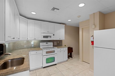 Copropriété à vendre à Boca Raton, Floride: 2 chambres, 114.27 m2 № 1174732 - photo 2