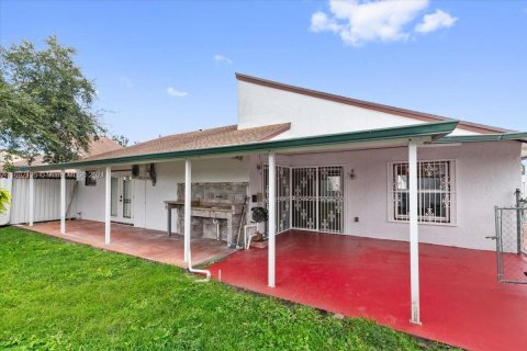 Casa en venta en Miami, Florida, 3 dormitorios, 114.36 m2 № 1439956 - foto 7